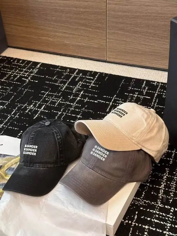25 Jil Sander Cap 0602