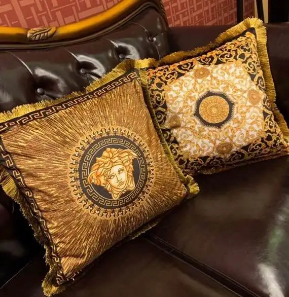 Versace Cushion 45X45 02