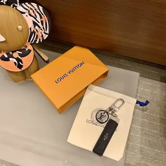 LV keyring 03lyh233