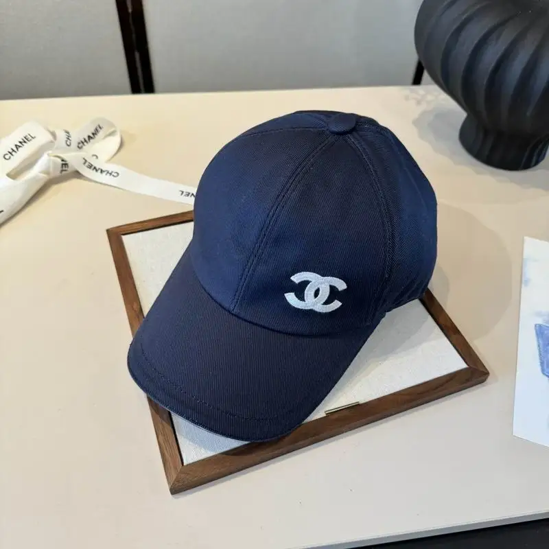 25 Chanel Cap 1105