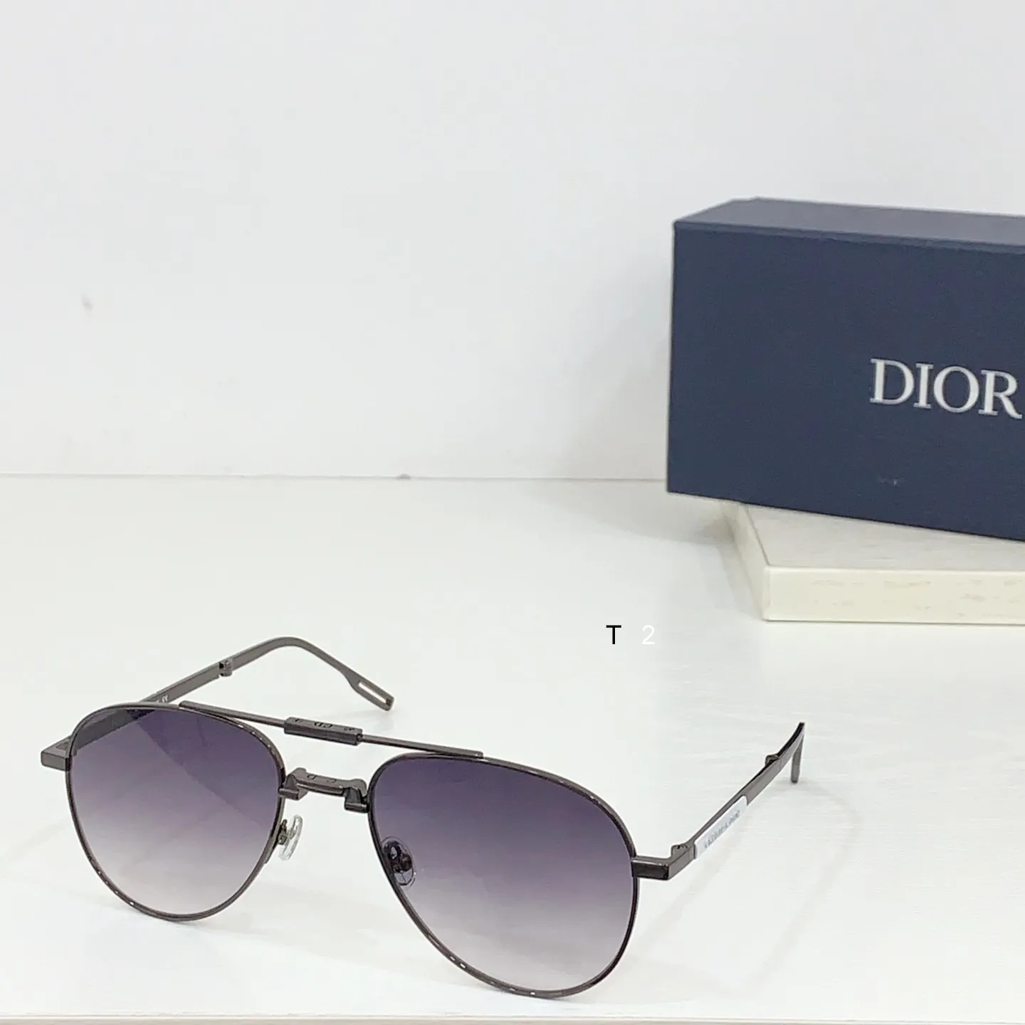 Dior  90AIU 56 19-145 b