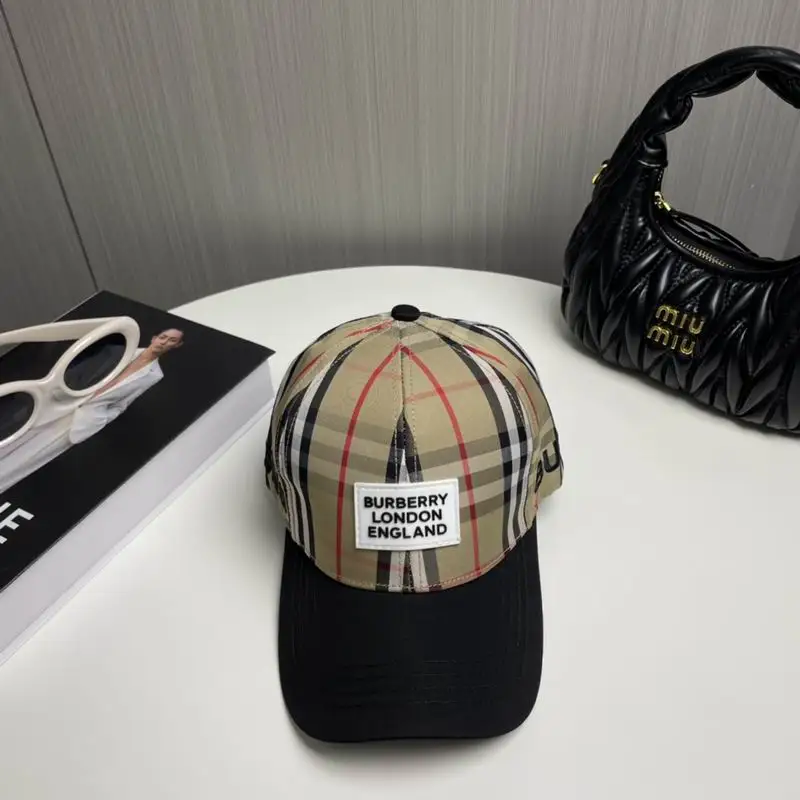 25 Burberry Cap 1031