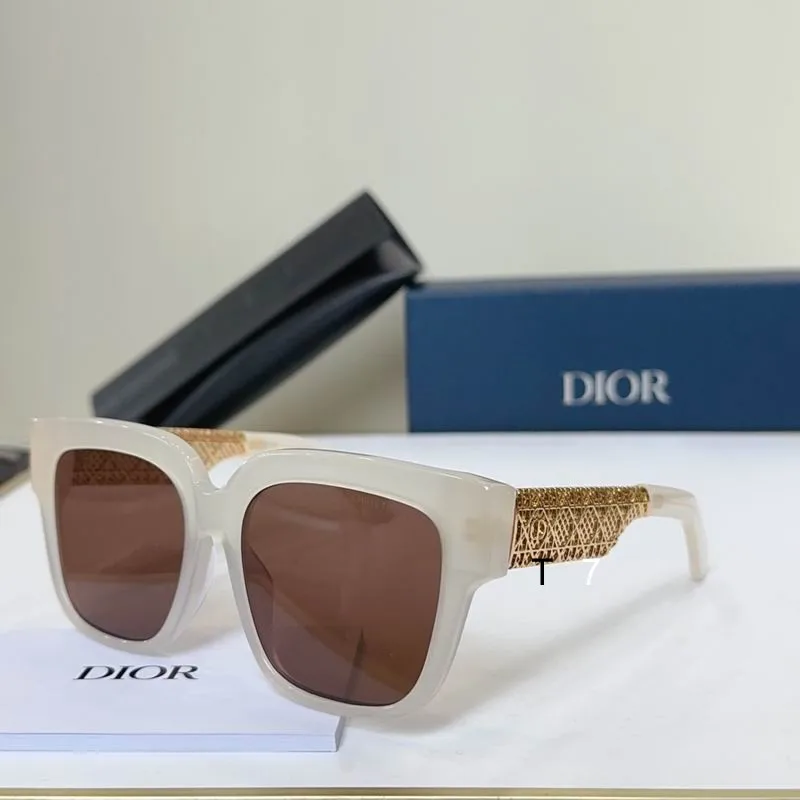 Dior 0303 56 17-145 G