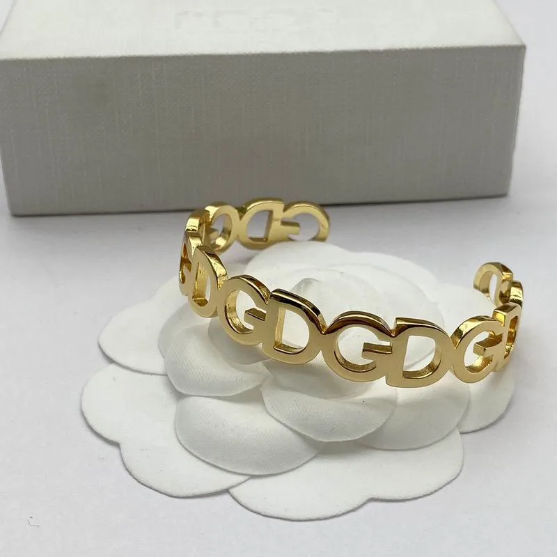 DG Bracelet 1010