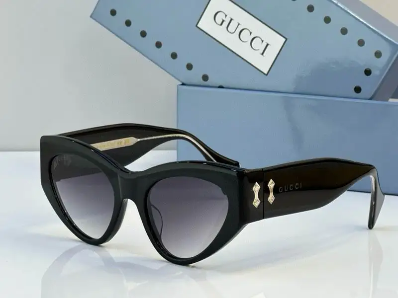 Gucci Glasses smh27