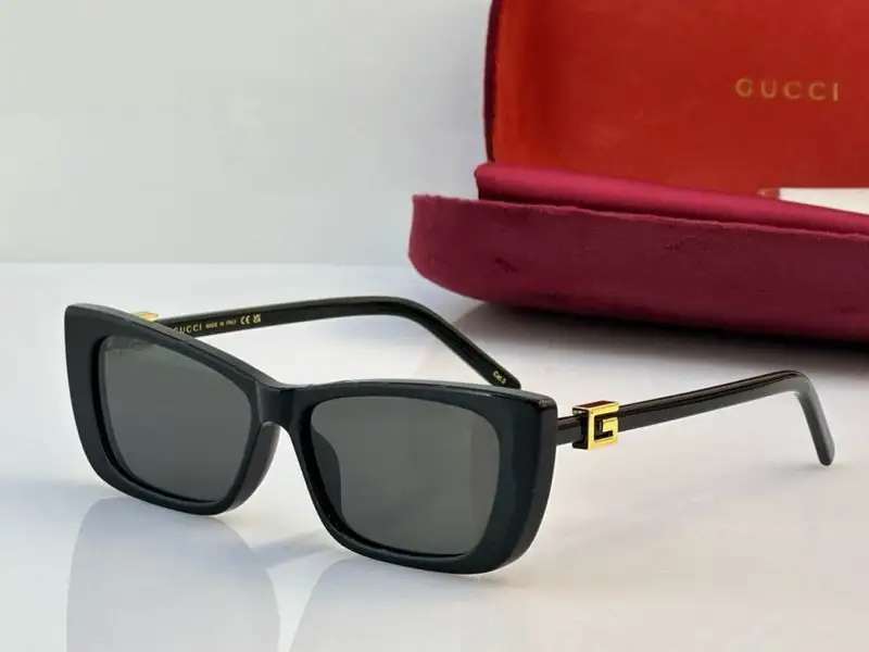 Gucci Glasses smh42