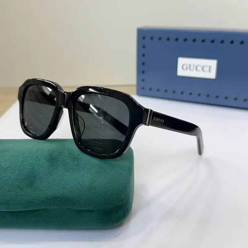 Gucci Glasses smh56