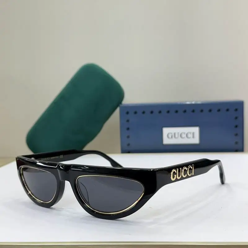 Gucci Glasses smh64