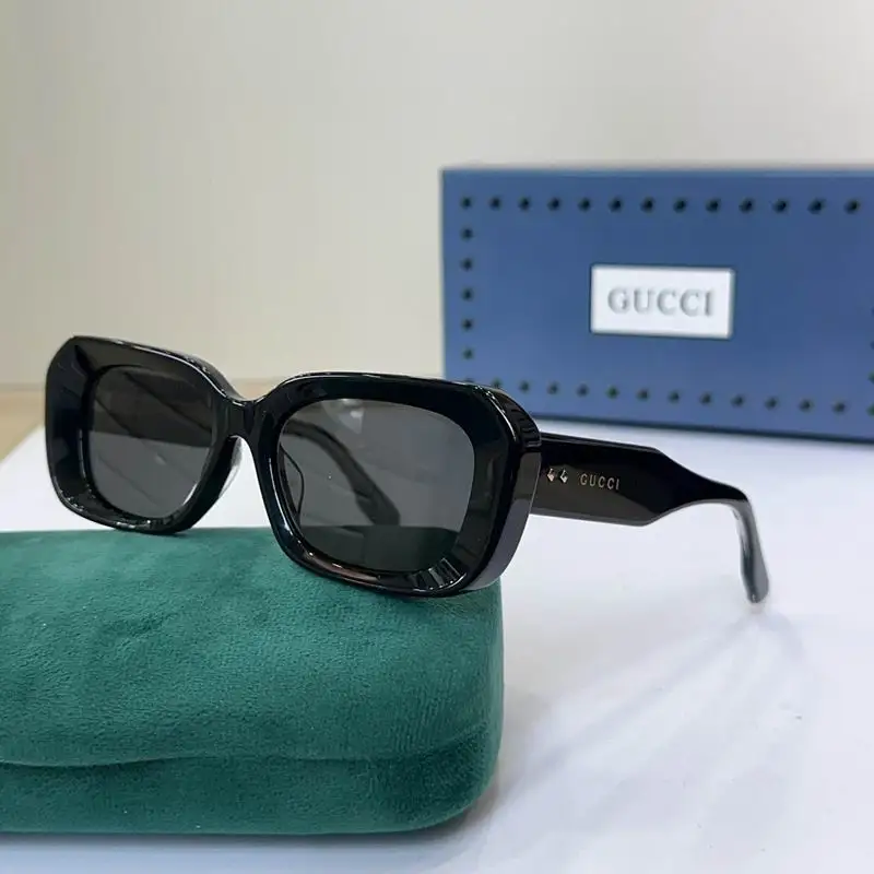 Gucci Glasses smh65
