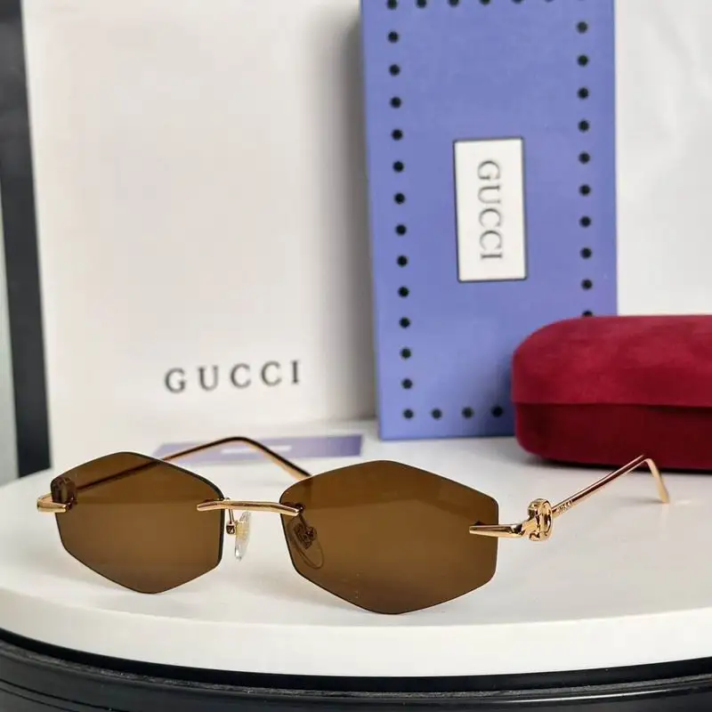 Gucci Glasses smh106