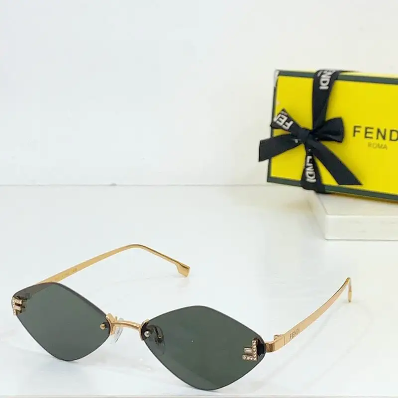Fendi Glasses smh31