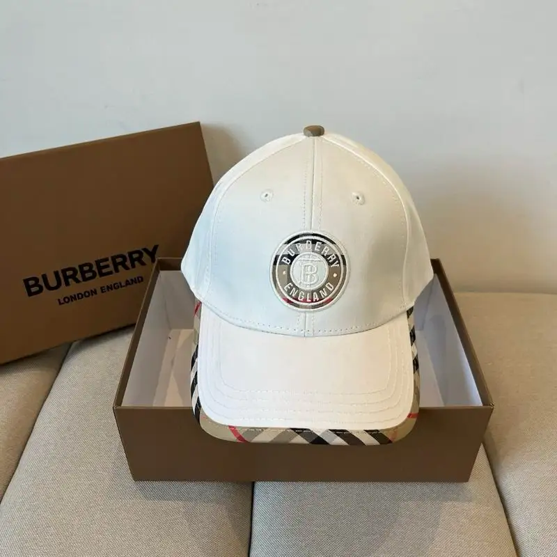 Burberry cap dx09