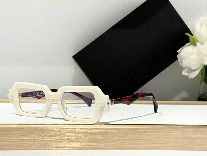 Kuboraum Glasses 03smh30