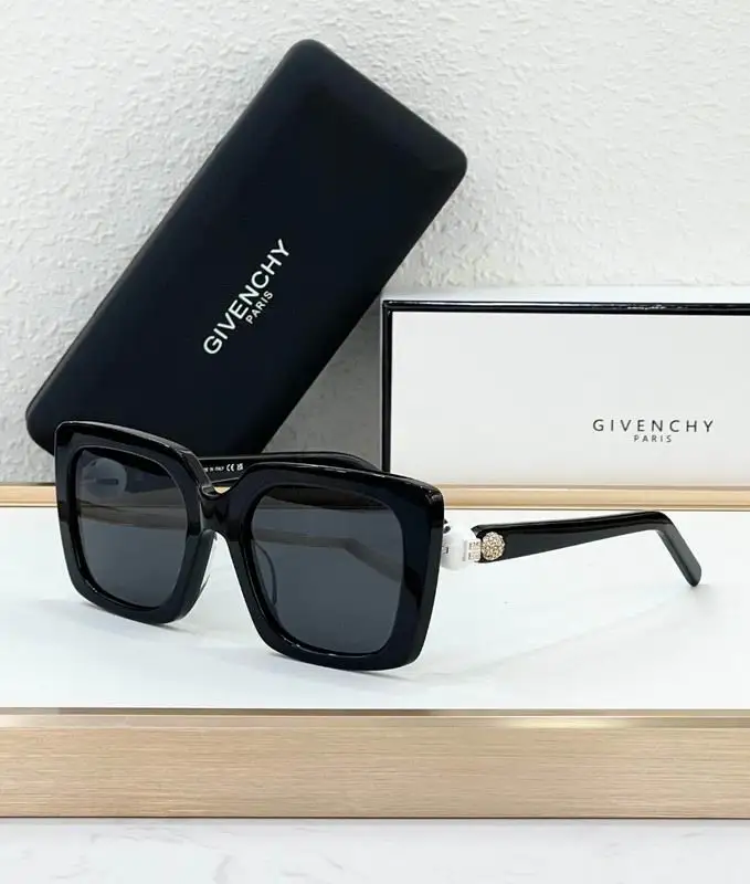 Givenchy Glasses 03smh43