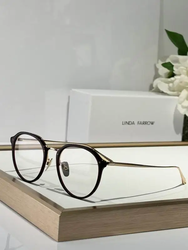 Linda Glasses 03smh07