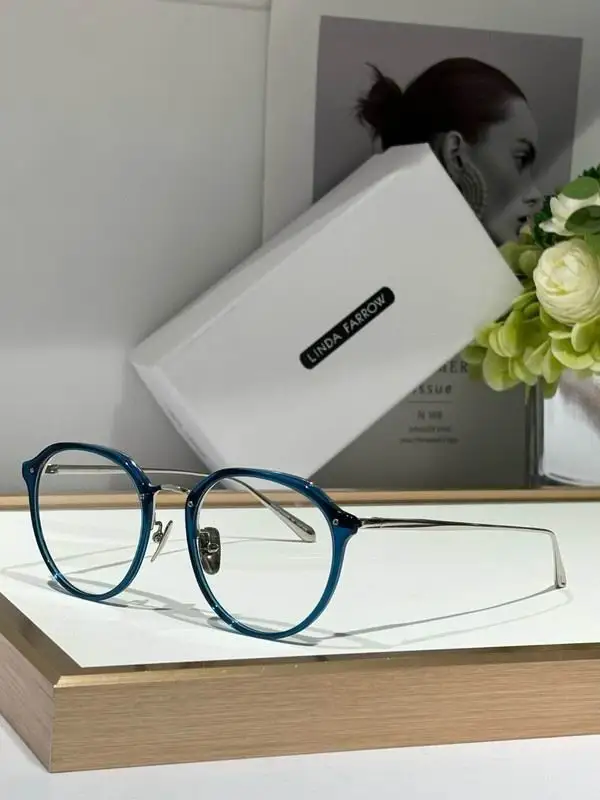 Linda Glasses 03smh08