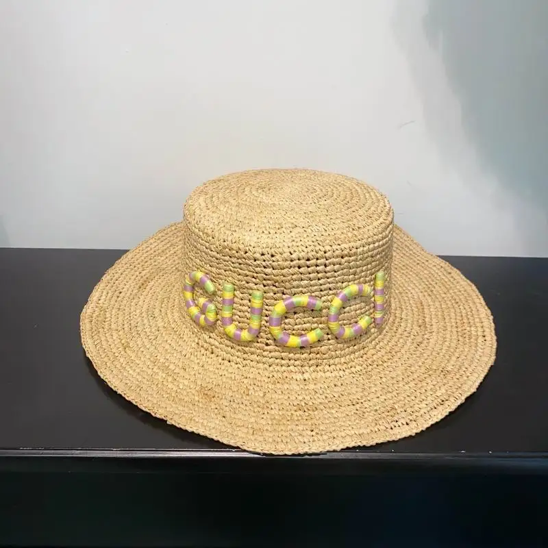 Gucci top hat dx34