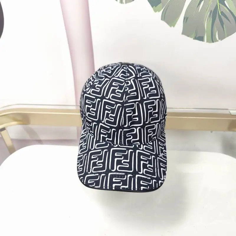 Fendi cap dx114