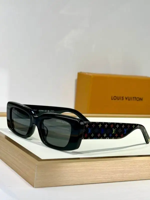 LV Glasses 08smh35