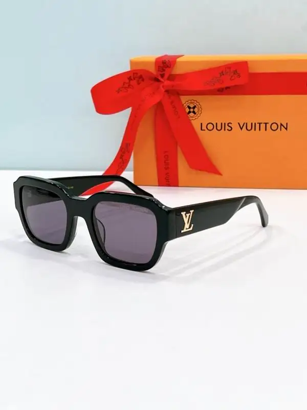 LV Glasses 08smh97