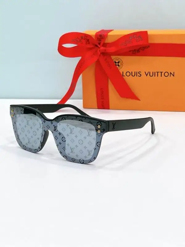 LV Glasses 08smh119