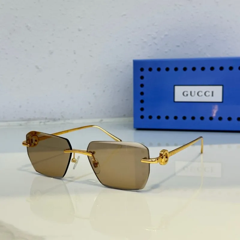 Gucci Glasses 08smh101