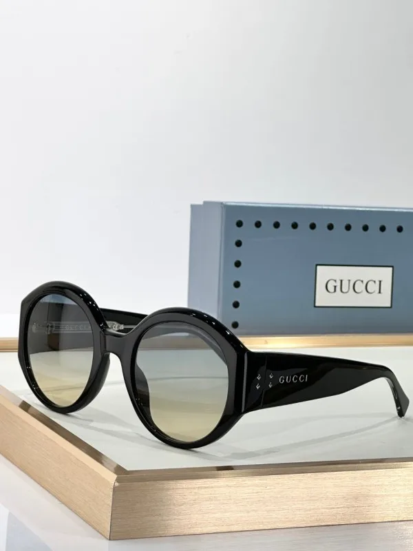 Gucci Glasses 08smh136