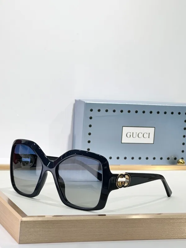 Gucci Glasses 08smh140