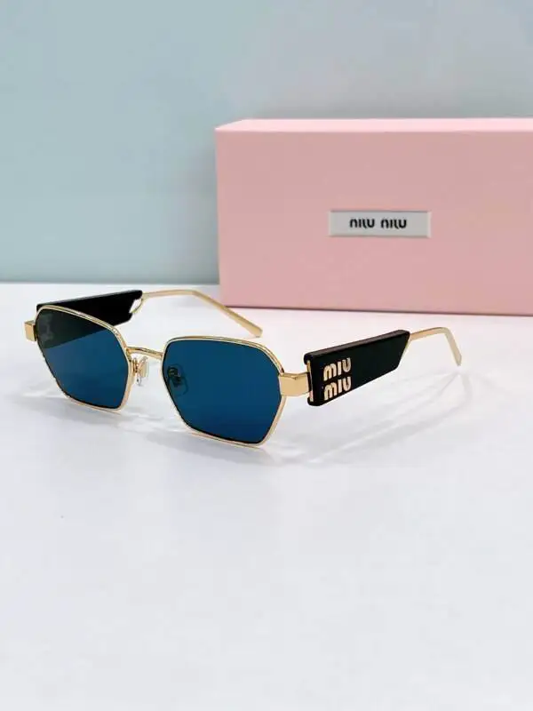 MiuMiu Glasses 08smh68