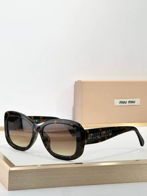 MiuMiu Glasses 08smh81