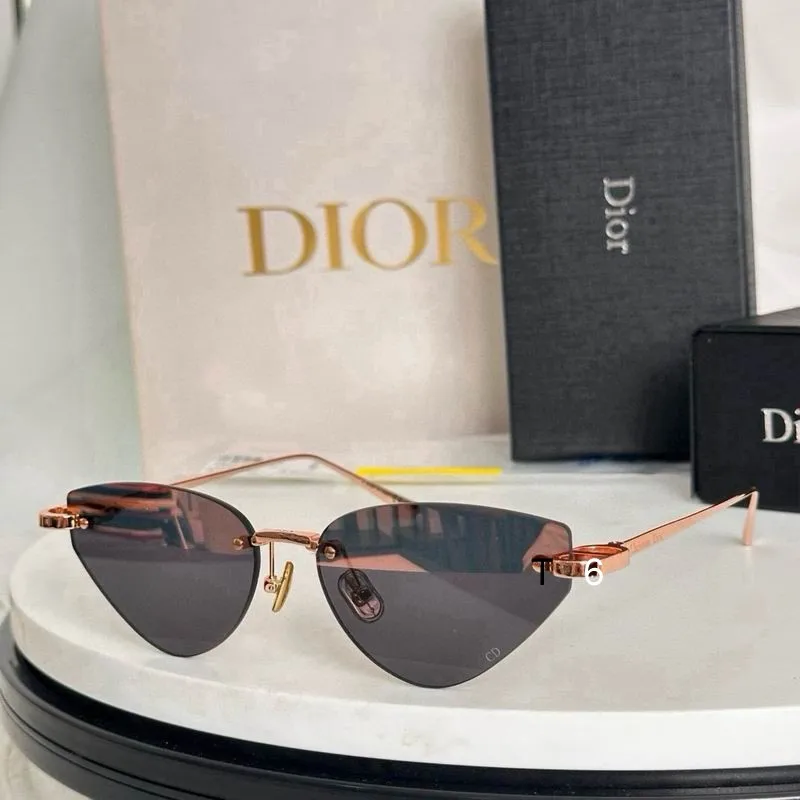 Dior CDiorB5U 57 14-135 e