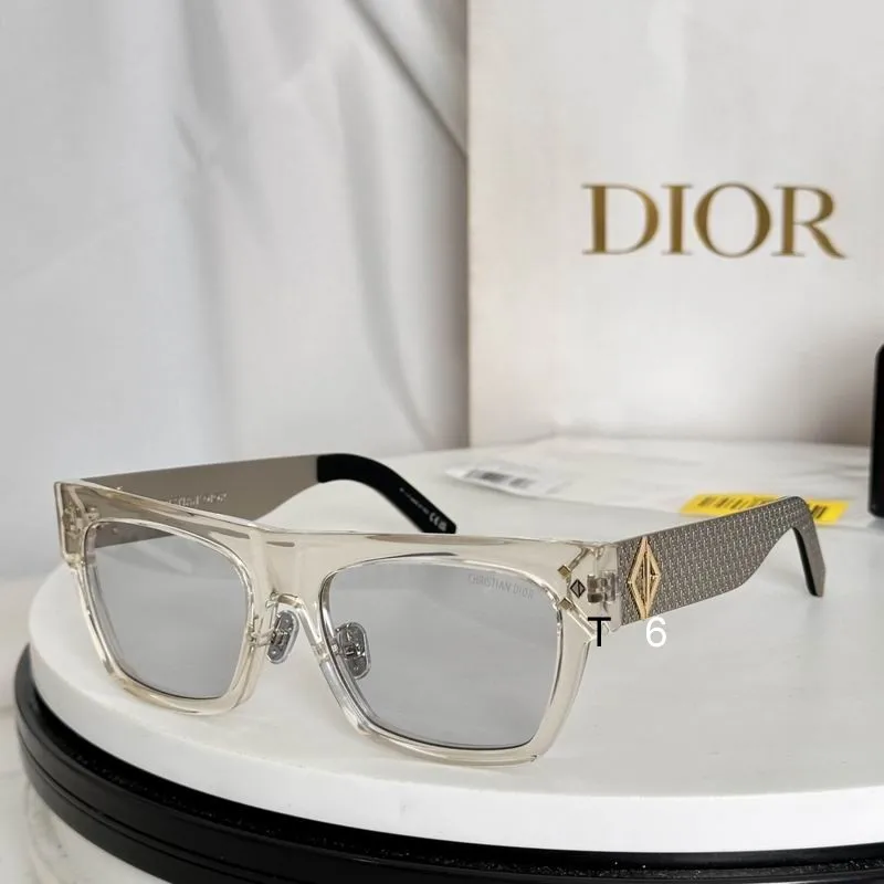 Dior mondS8F 55 18-145 e
