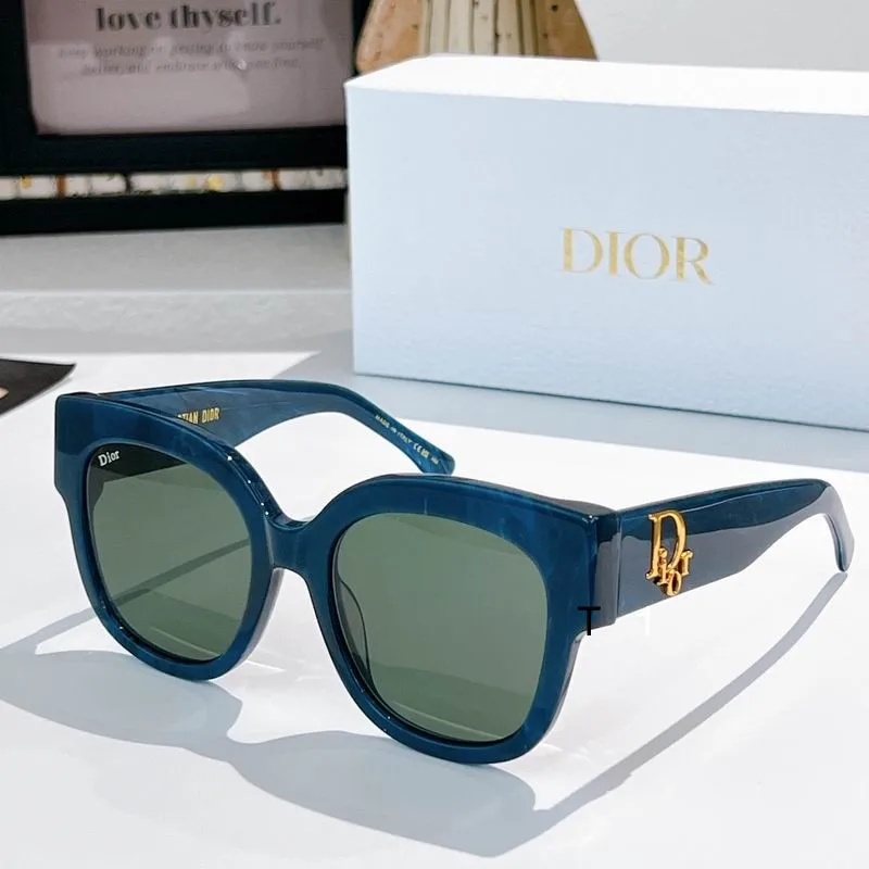 Dior Butter53 21-145 a