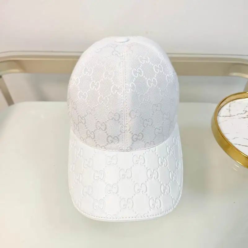 Gucci Cap dx179
