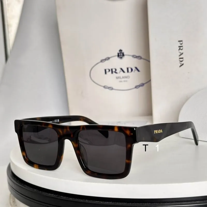 Prada PRC01V 52 20-145 e