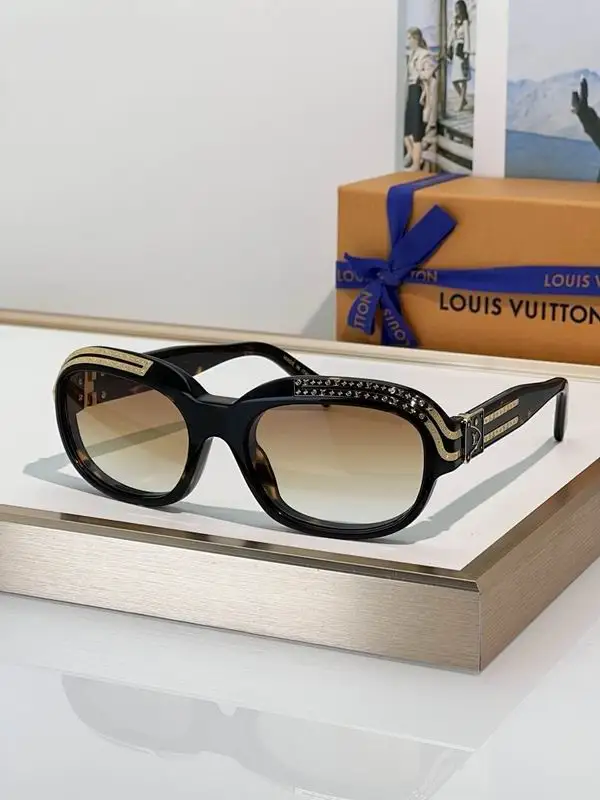 LV Glasses smr236
