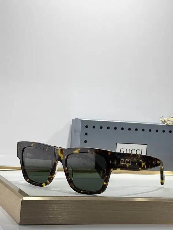 Gucci Glasses smr243
