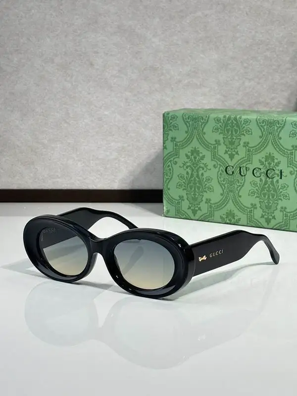 Gucci Glasses smr310