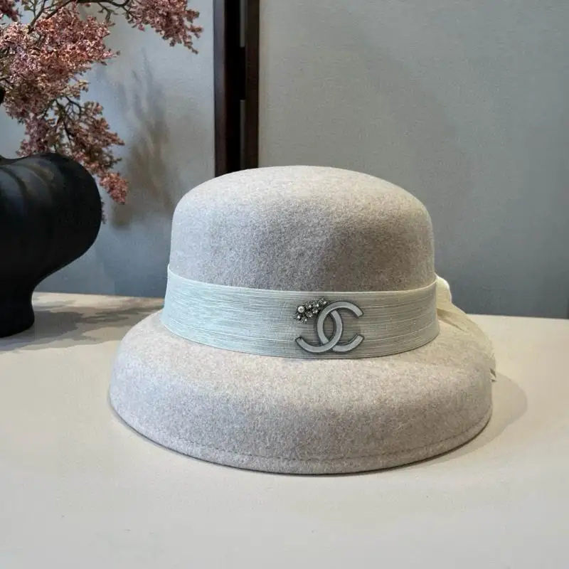 Chanel Top Hat 112504
