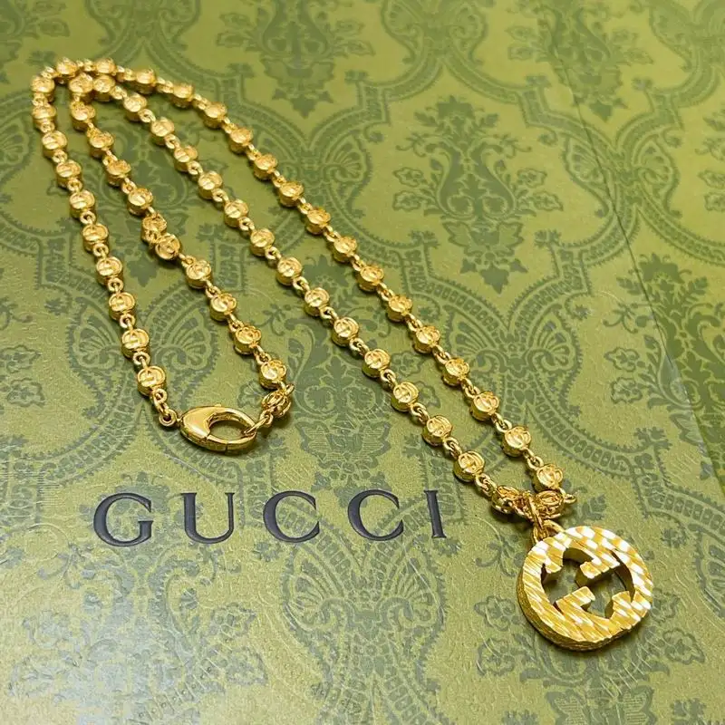 Gucci Necklace 10yxx229