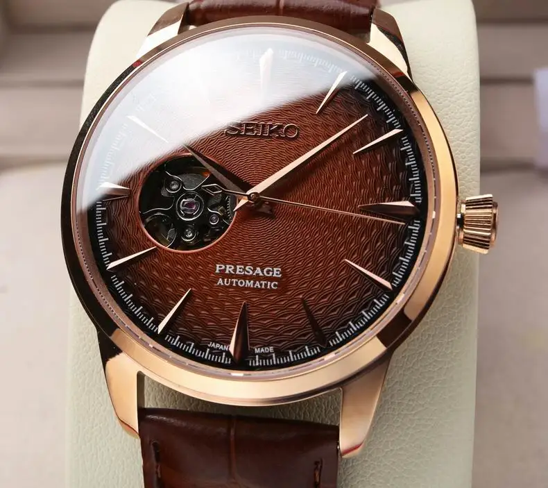Seliko watch 40.5X11.84mm M11