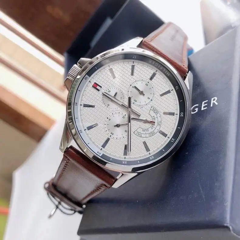 Tommy Hilfiger men 44mm 062276