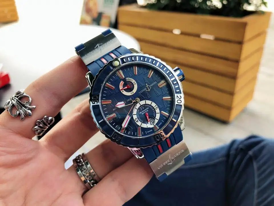 Ulysse Nardin watch 110504