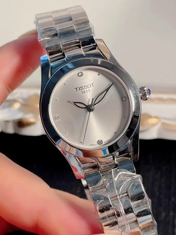 Tissot women watch 1015