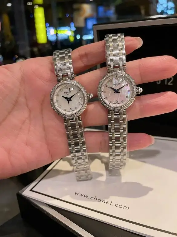Tissot women 26mm M05