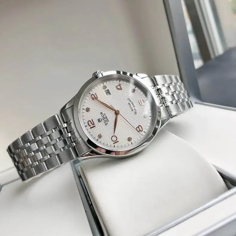 Tudor men watch 110402