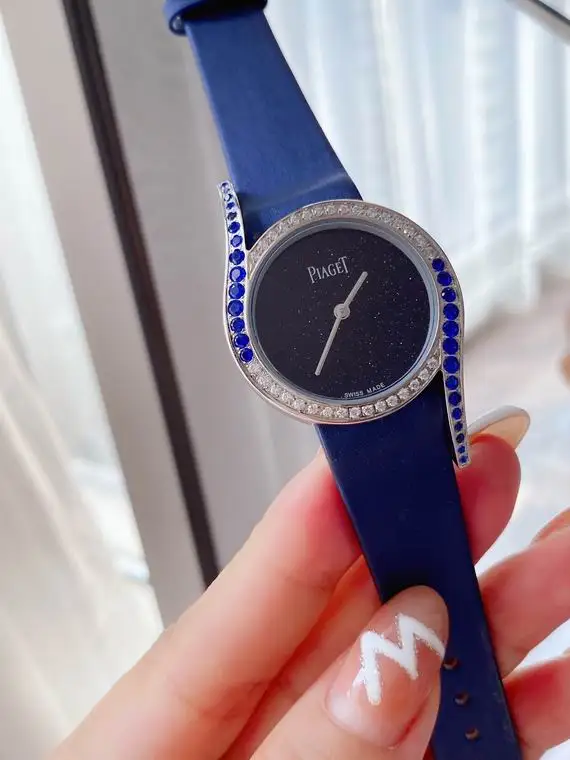 Piaget women 32mm M05